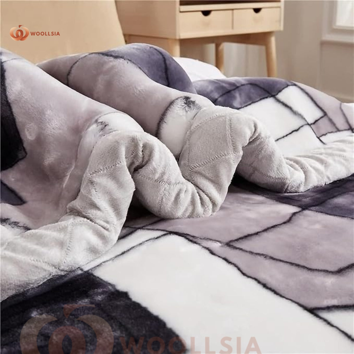 Korean Faux Mink Blanket | 2-Ply Soft Plush Flannel